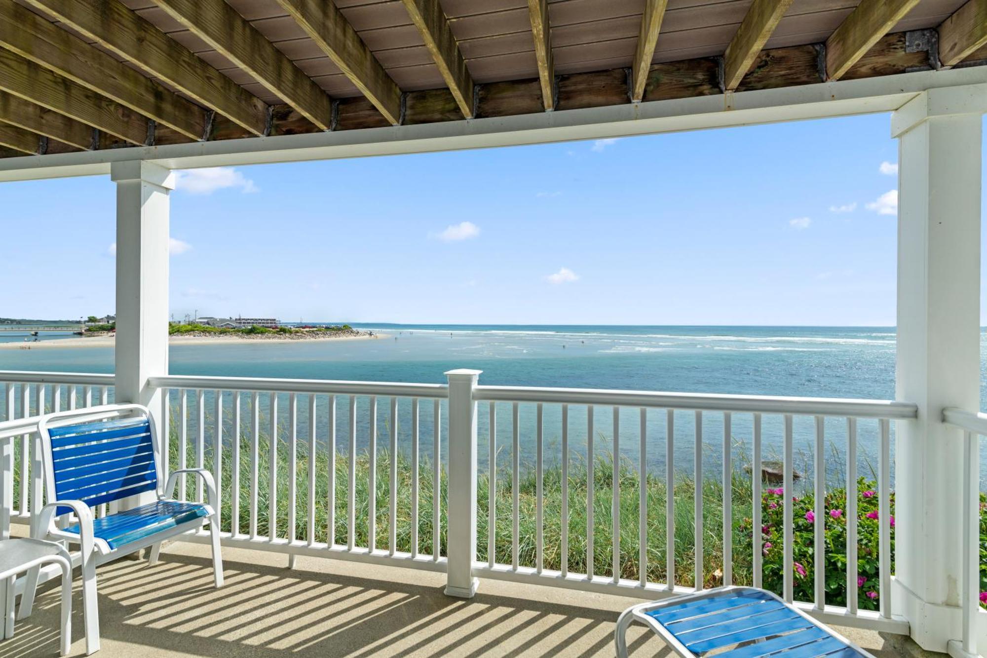 The Sparhawk Oceanfront Resort Огънкуит Екстериор снимка